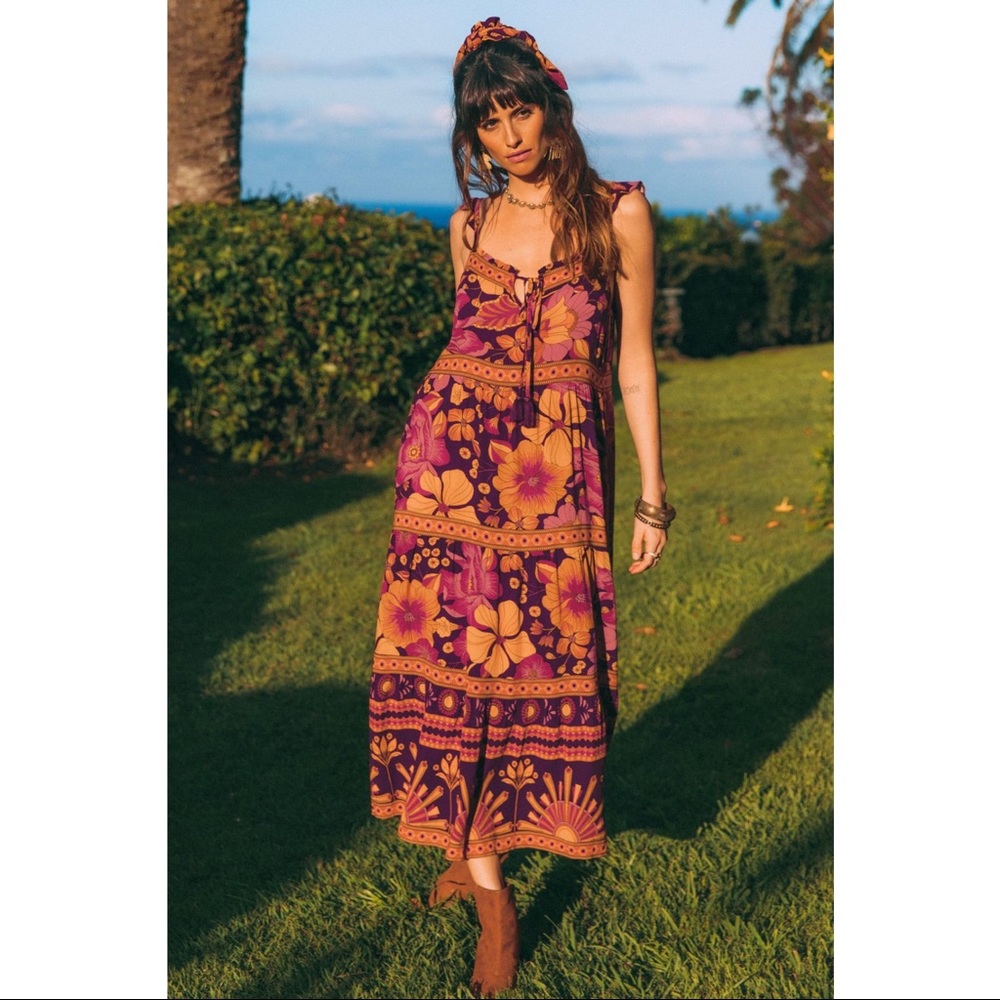 Nine Lives Bazaar Fleur dress in Royale